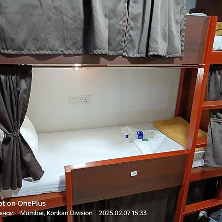 Asra Dormitory For Male And Female Mumbai Exterior foto