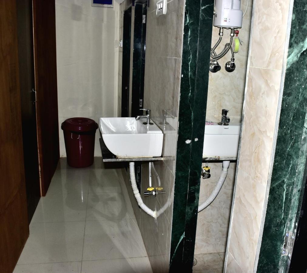 Asra Dormitory For Male And Female Mumbai Exterior foto